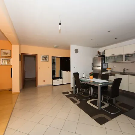 Apartament Maretoni Podstrana